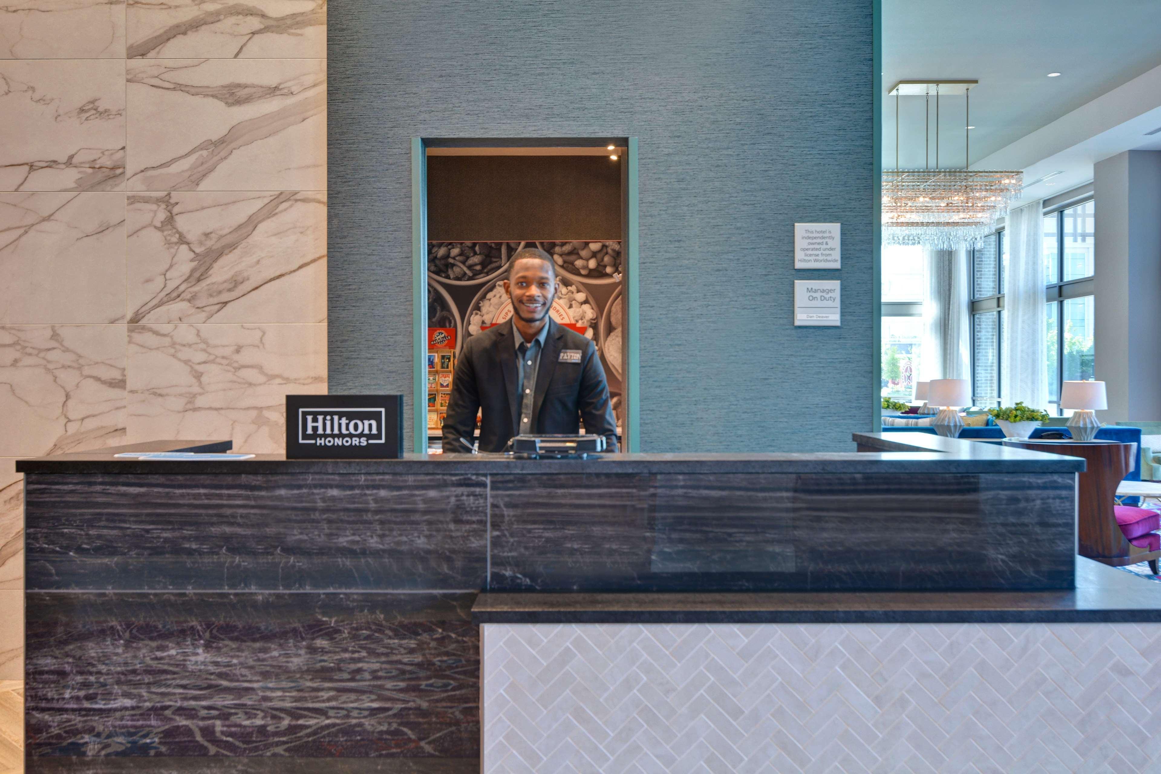 Hampton Inn & Suites Nashville Downtown Capitol View, Tn Bagian luar foto